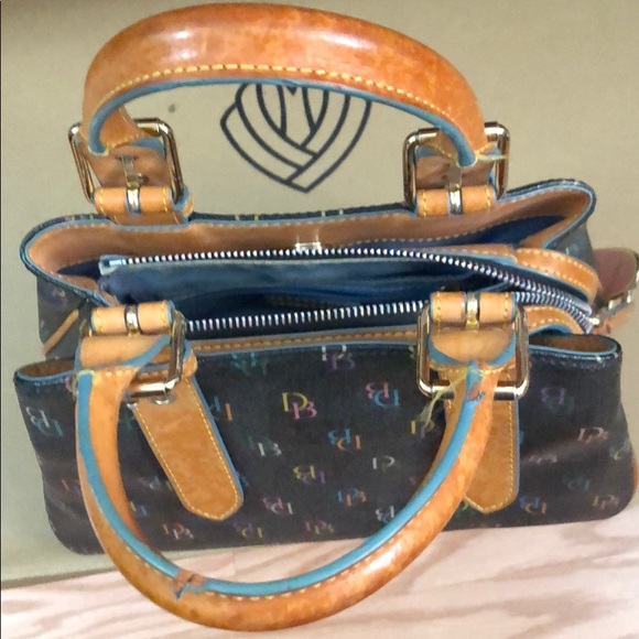 Vintage dooney hearts - Picture 4 of 8